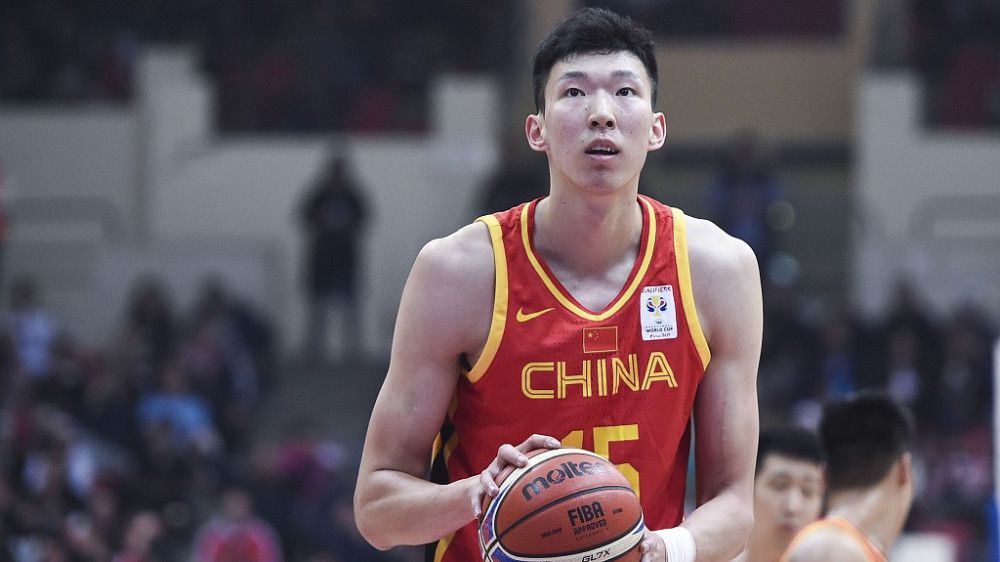 塞维利亚足球俱乐部感谢费尔南多来到俱乐部后的表现和专业精神。